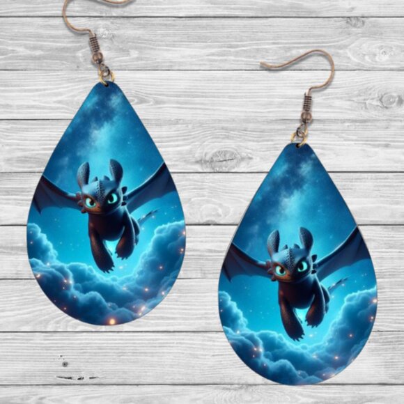 How to Train Your Dragon Earrings - Picture 1 of 1